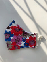 Load image into Gallery viewer, Facemasks  Buy 2 for £13 and get an extra one free.