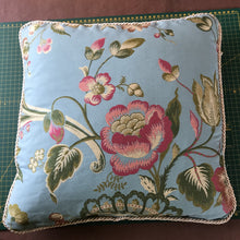 Load image into Gallery viewer, Cushions